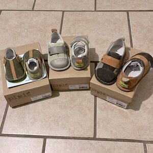 Bundle to grow into! Pipit shoes for kiddos
